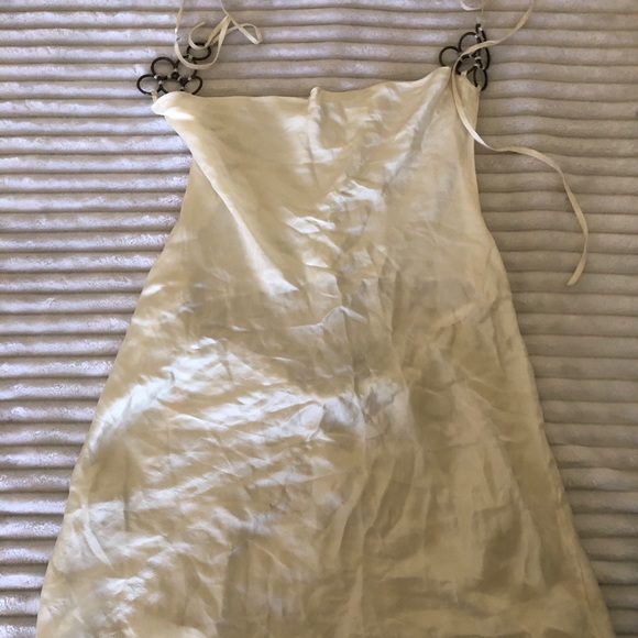 Backless top - Picture 2 of 2